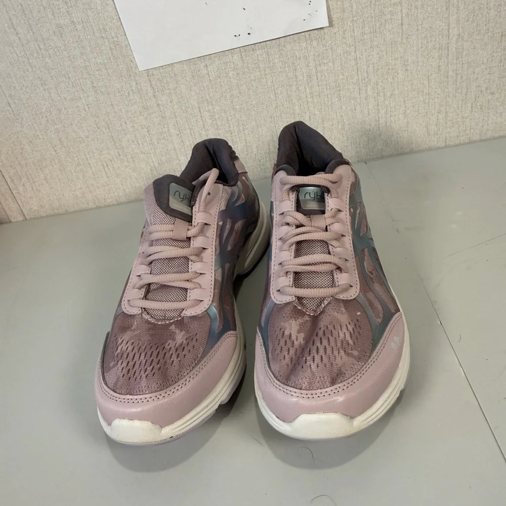 Ryka Women's Mauve and Teal‎ Athletic Shoes
